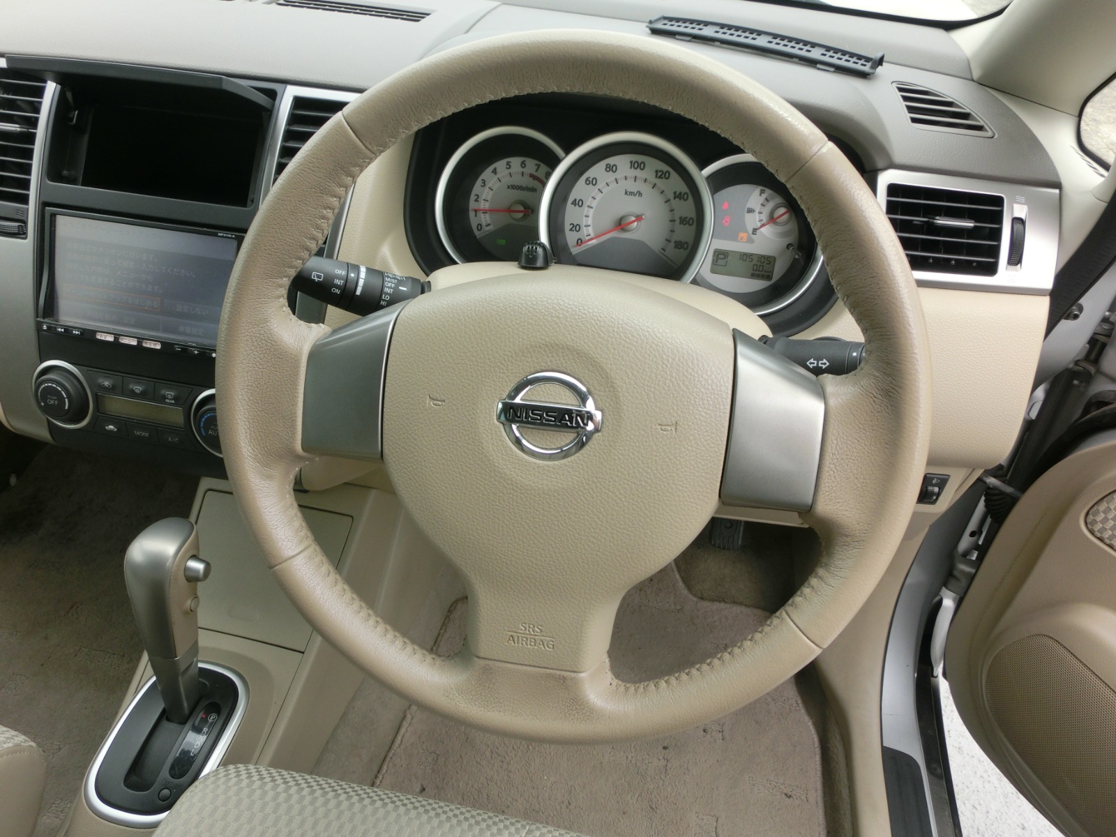 2011 Nissan TIIDA